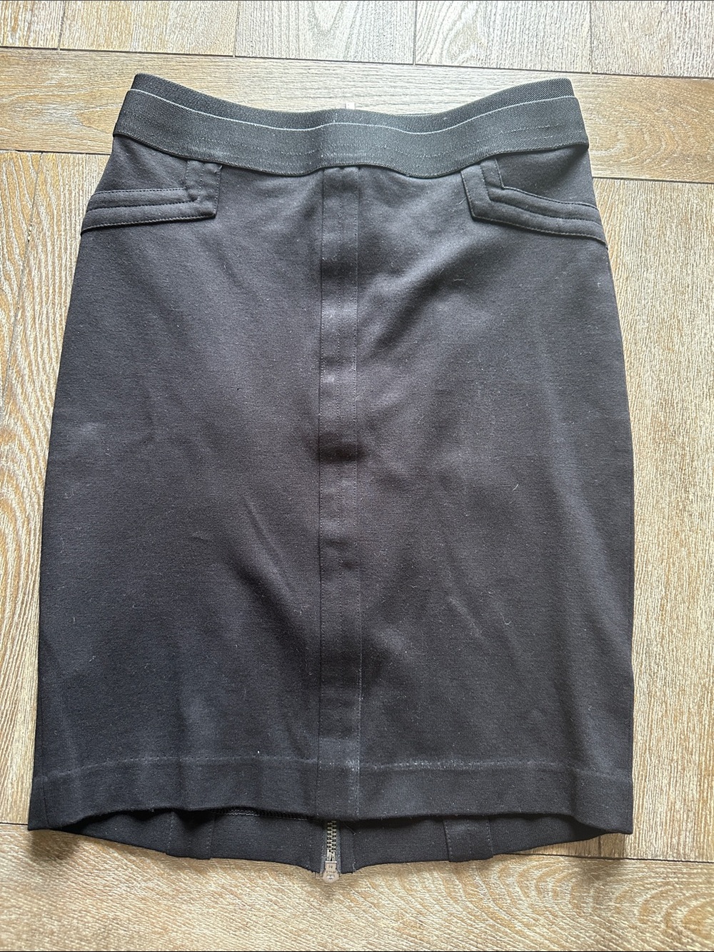 BCBGMaxAzria Black Pencil Skirt XS Stretch Career Office Workwear Career Chic